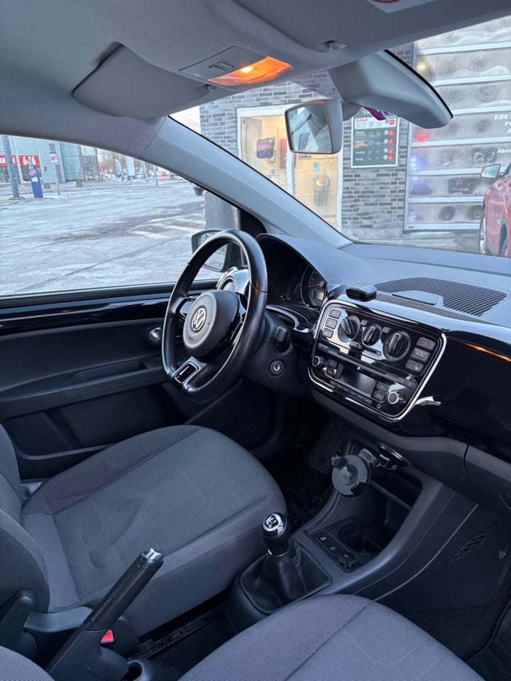 VW Up! 1,0 60 Move Up! BMT 5d