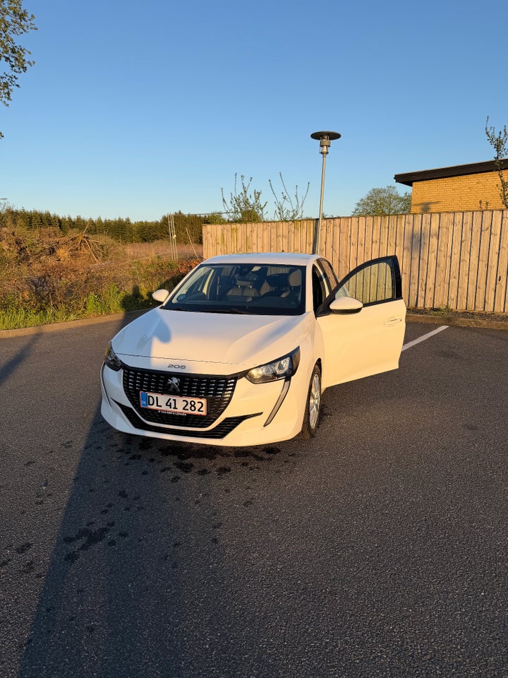 Peugeot 208 1,2 PureTech 100 Allure Grand 5d