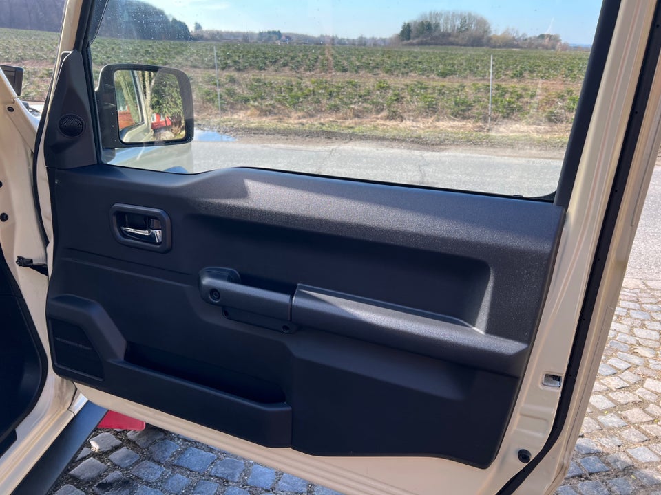 Suzuki Jimny 1,5 Adventure AllGrip 3d