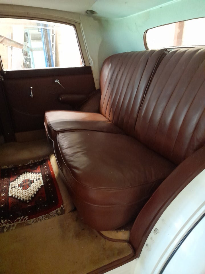 Rolls-Royce Sport Saloon 3,7 20/25 4d