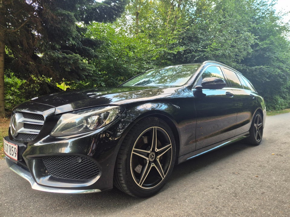 Mercedes C220 d 2,2 AMG Line stc. aut. 5d