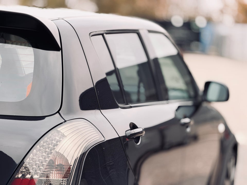 Suzuki Swift 1,3 GLS 5d