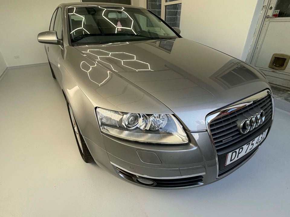 Audi A6 3,2 FSi quattro Tiptr. 4d