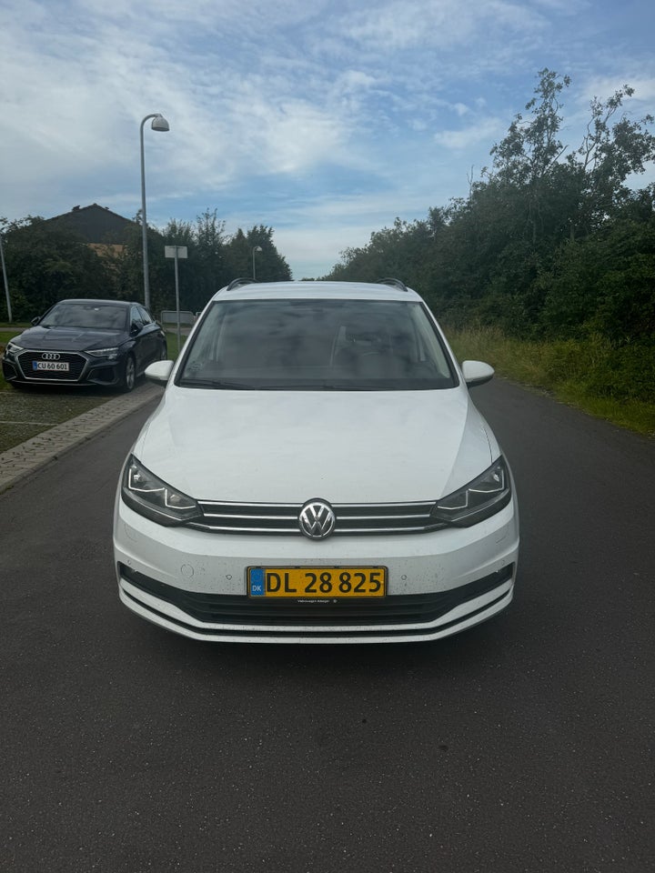 VW Touran 1,6 TDi 115 Comfortline DSG Van 5d