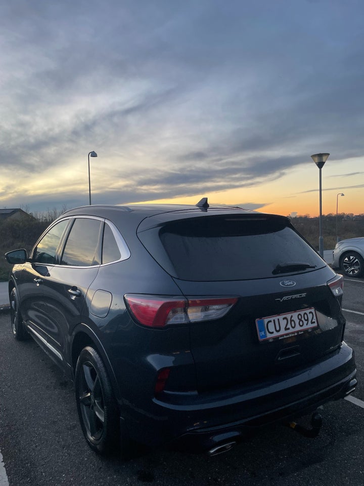 Ford Kuga 2,5 PHEV Vignale CVT 5d