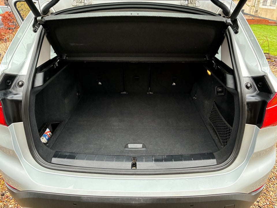 BMW X1 2,0 sDrive18d Advantage aut. 5d