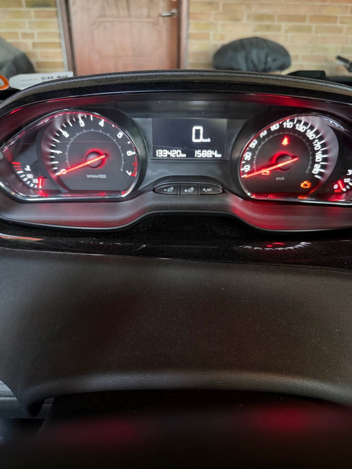 Peugeot 208 1,2 VTi Active 3d