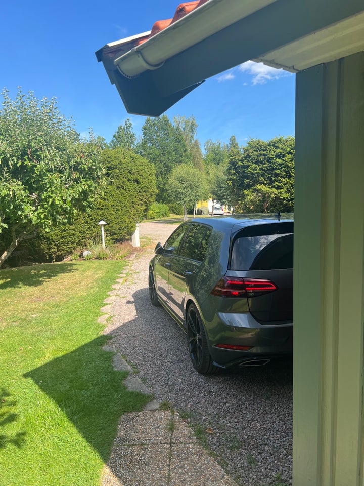 VW Golf VII 1,5 TSi 150 R-line DSG 5d