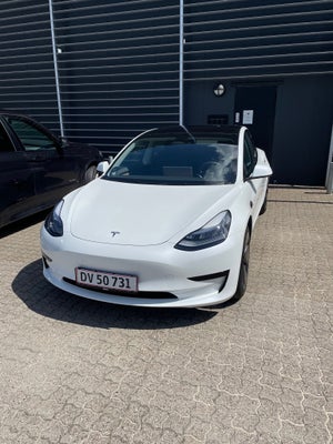 Tesla Model 3  Standard Range+ RWD 4d