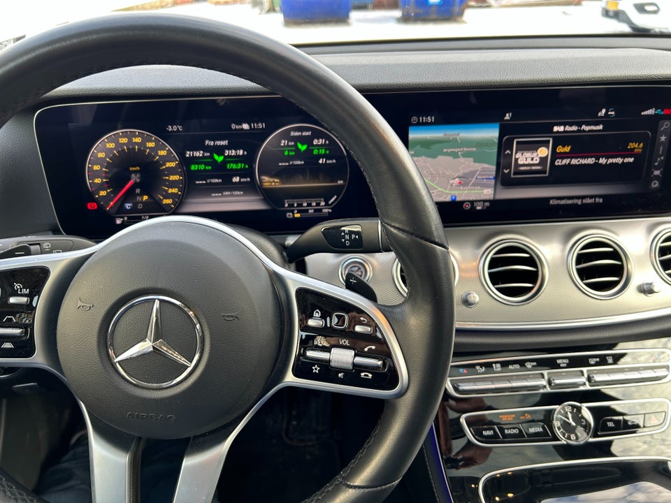 Mercedes E300 de 2,0 Avantgarde stc. aut. 5d