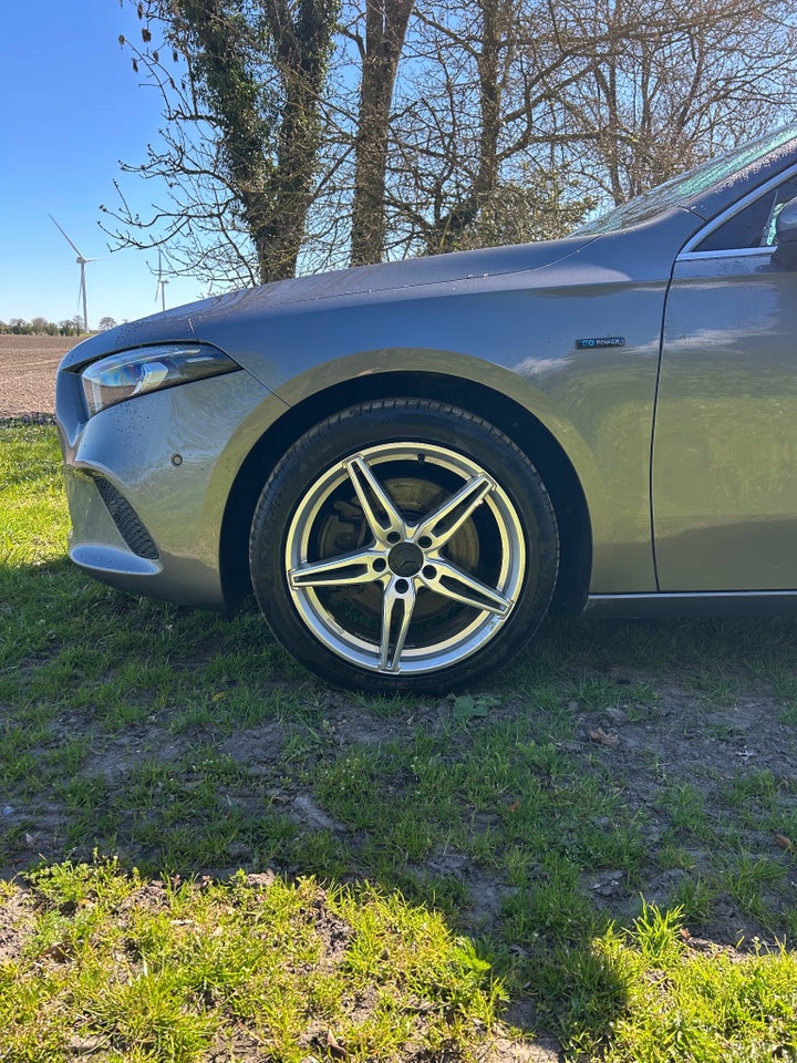 Mercedes A250 e 1,3 Progressive aut. 5d