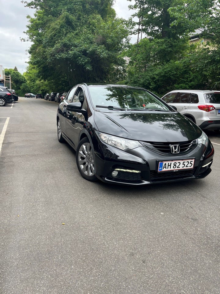 Honda Civic 1,6 i-DTEC Comfort 5d
