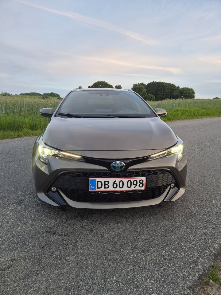 Toyota Corolla 2,0 Hybrid H3 Smart Touring Sports MDS 5d