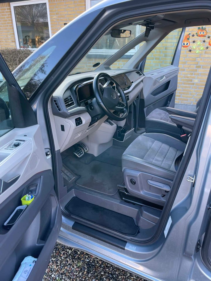 VW Multivan 1,4 eHybrid Style DSG kort