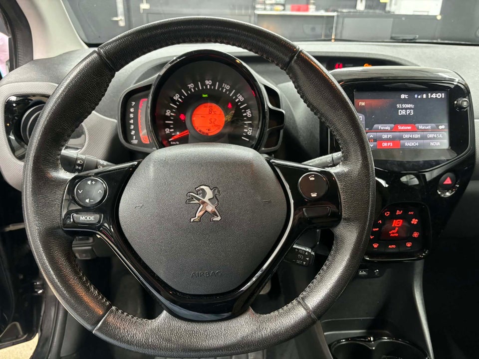 Peugeot 108 1,0 e-VTi 72 Selection Tech 5d