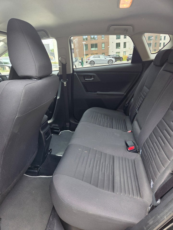 Toyota Auris 1,8 Hybrid H4 CVT 5d