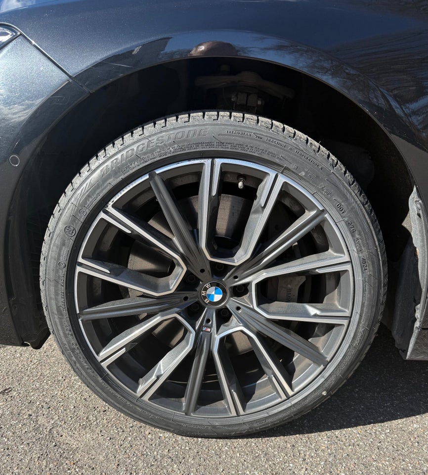 BMW 750i 4,4 xDrive aut. 4d