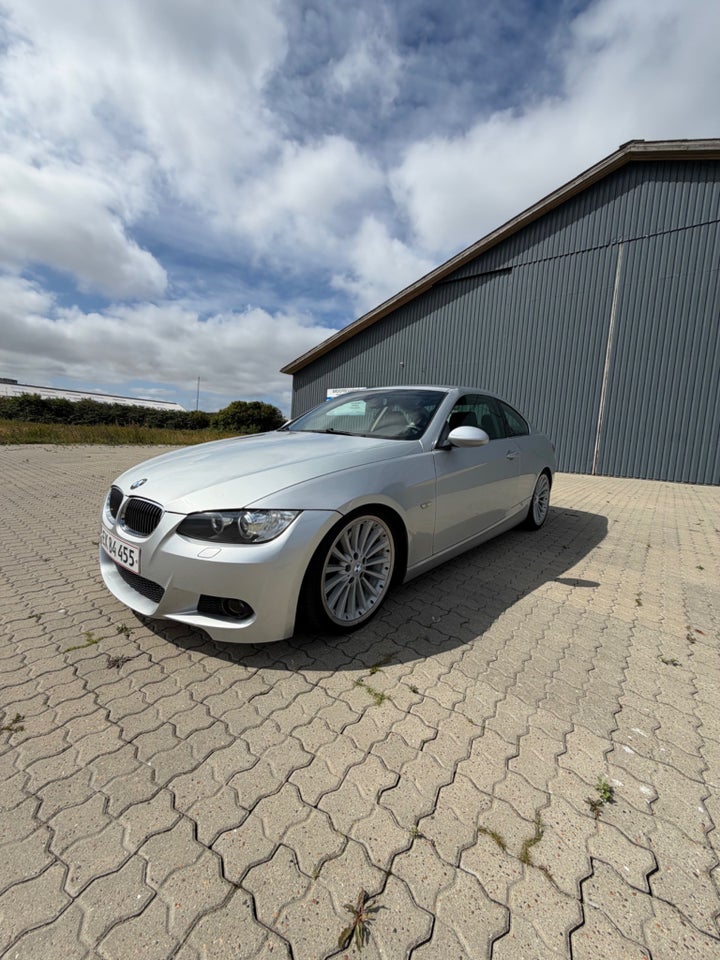 BMW 325i 2,5 Coupé 2d