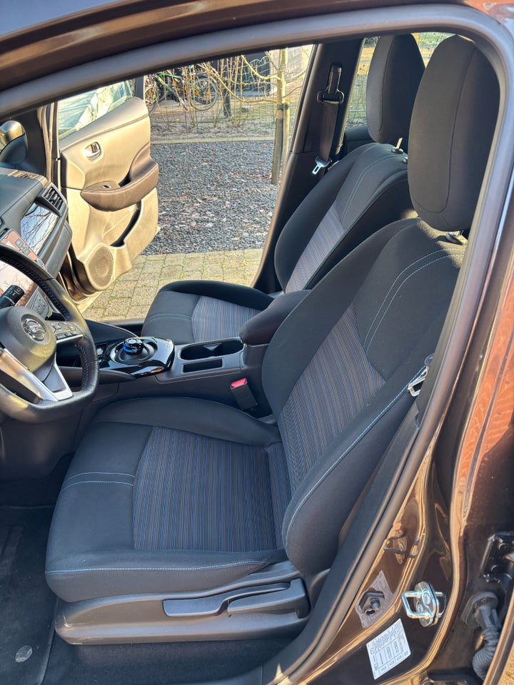 Nissan Leaf 40 N-Connecta 5d