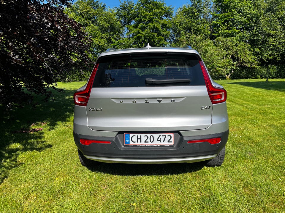 Volvo XC40 2,0 D4 190 Momentum aut. AWD 5d