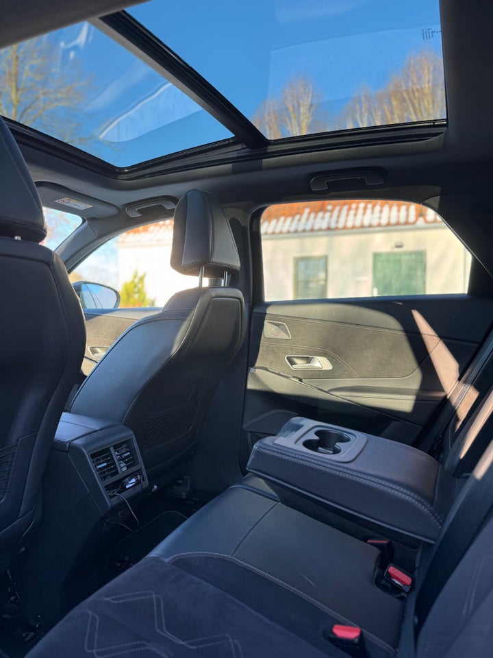 DS DS 7 CrossBack 1,5 BlueHDi 130 Performance Line 5d