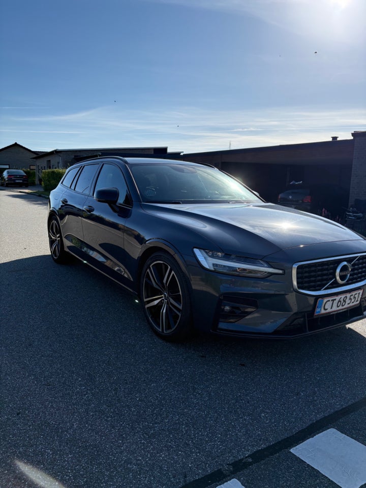 Volvo V60 2,0 T4 210 R-Design Polestar aut. 5d
