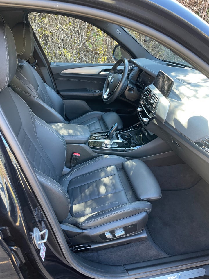 BMW iX3 Charged Impressive 5d