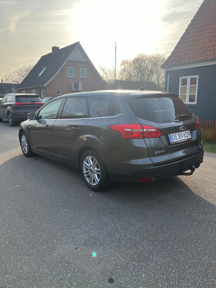 Ford Focus 1,5 SCTi 150 Titanium stc. 5d