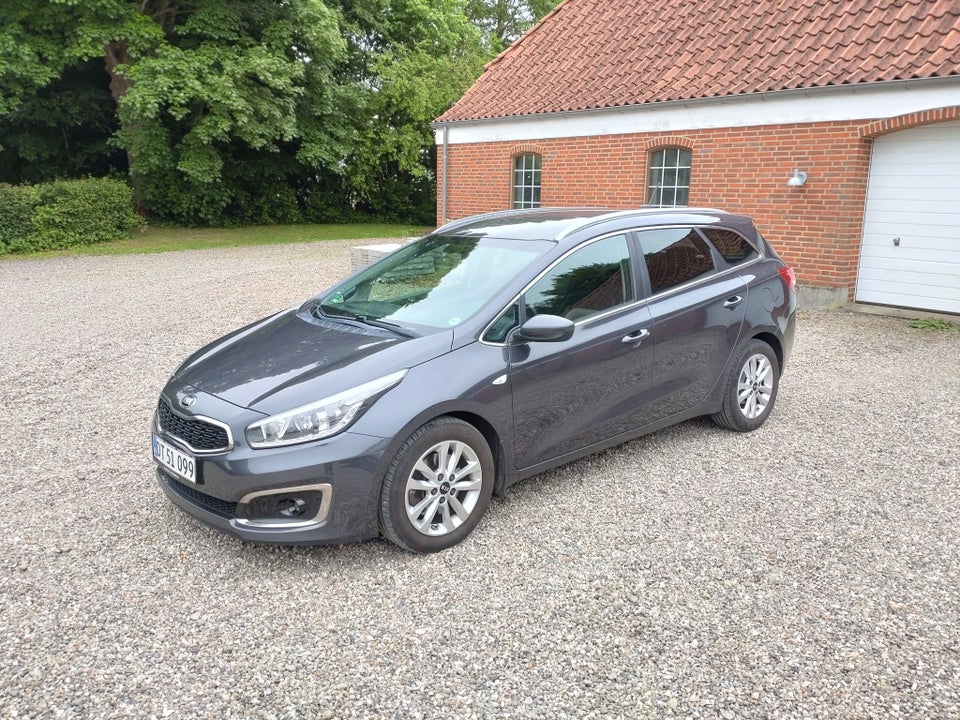 Kia Ceed 1,6 CRDi 136 Premium SW 5d