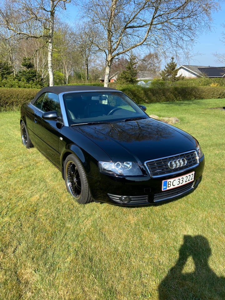 Audi A4 1,8 T 163 Cabriolet quattro 2d