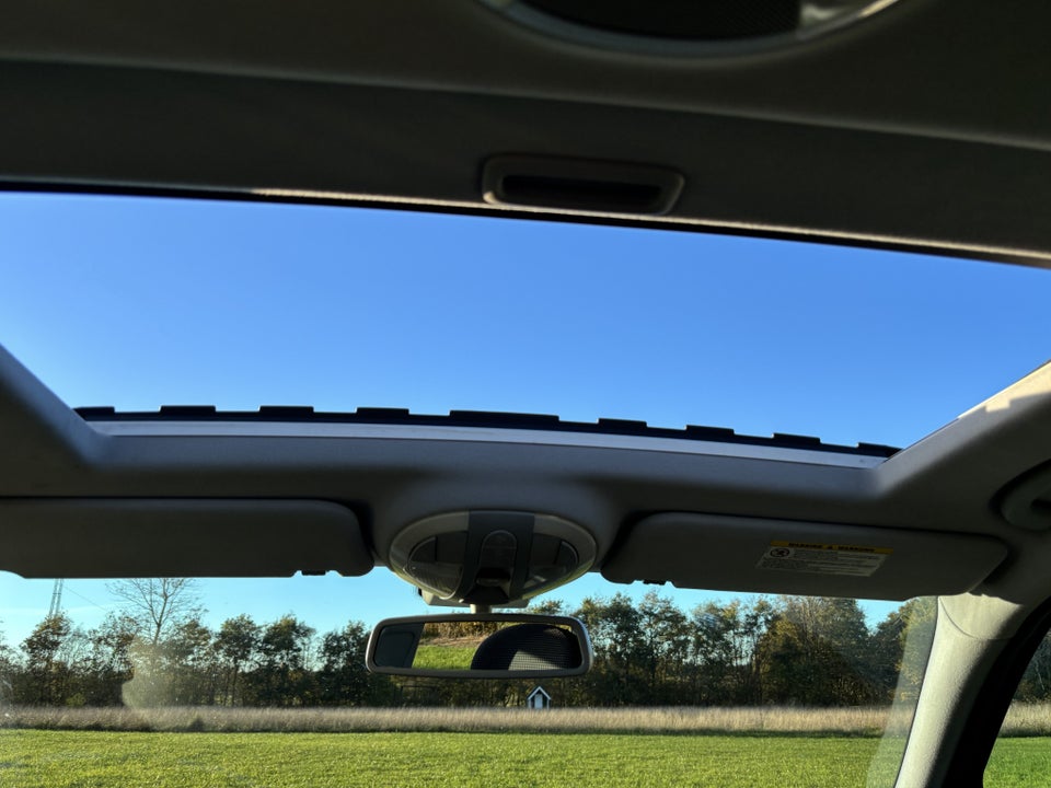 Mercedes E220 2,2 CDi Avantgarde stc. aut. 5d