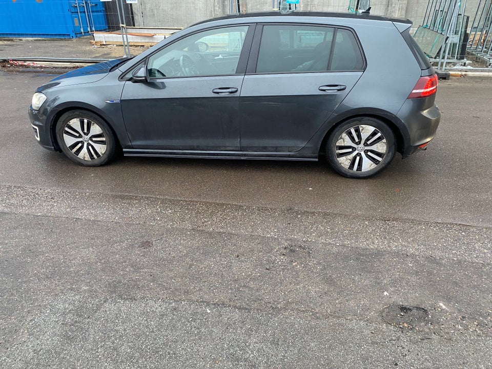 VW Golf VII 1,4 GTE DSG 5d
