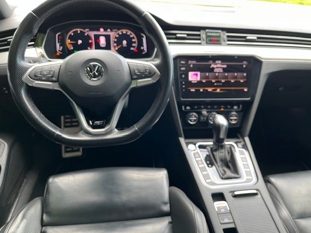 VW Passat 2,0 TDi 240 Edition 1 R-line Variant DSG 4Motion 5d