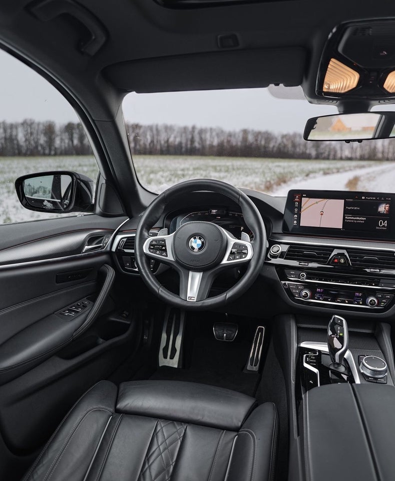 BMW 530d 3,0 Touring M-Sport aut. 5d