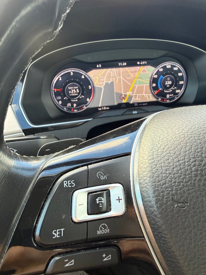 VW Passat 2,0 TDi 240 Highline Variant DSG 4Motion 5d