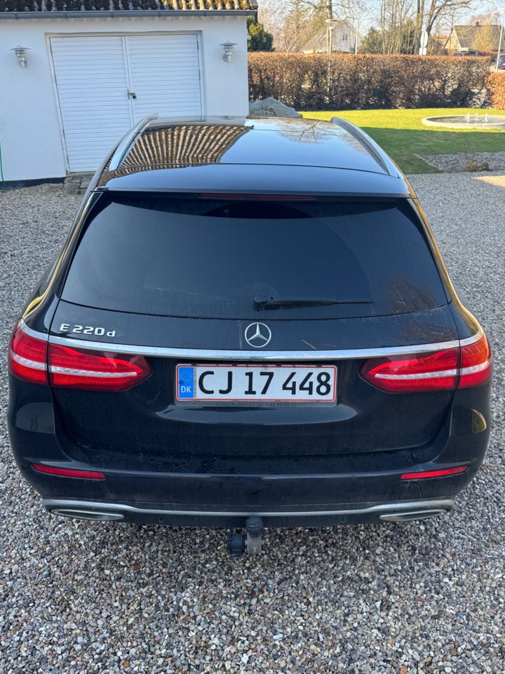Mercedes E220 d 2,0 Avantgarde stc. aut. 5d