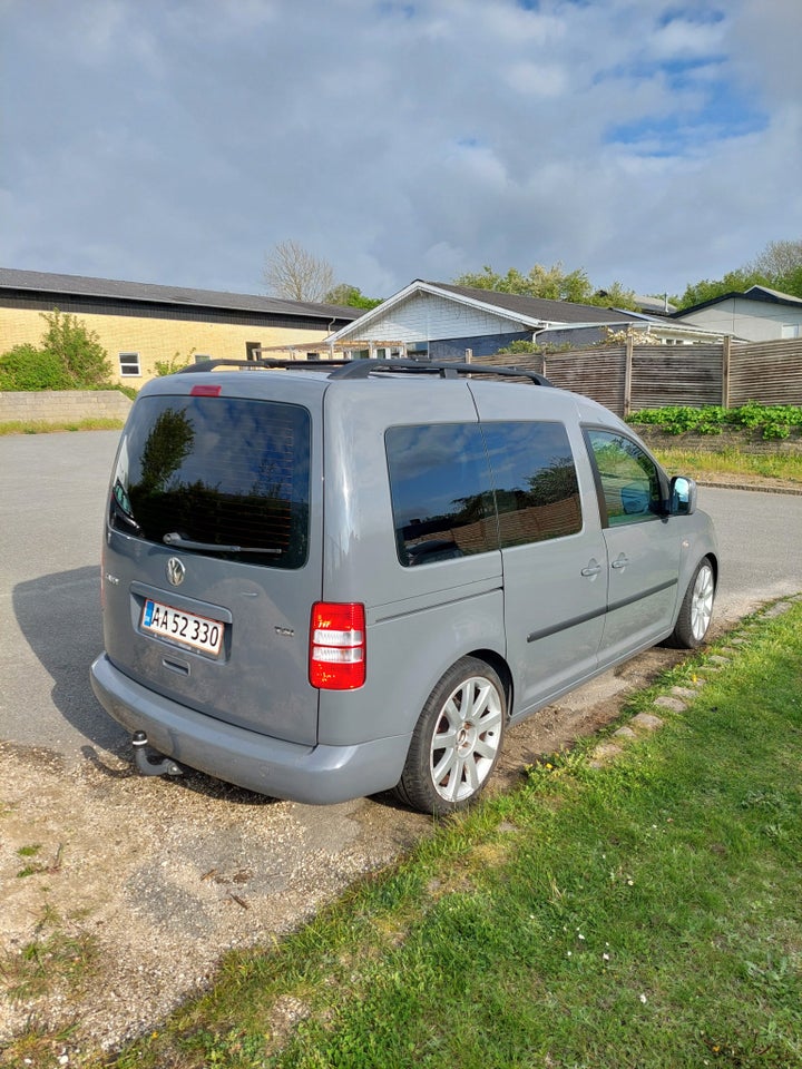 VW Caddy 1,2 TSi 85 Trendline 7prs 5d