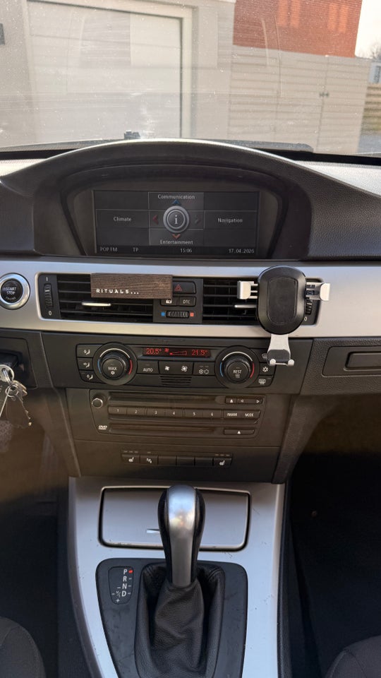 BMW 325i 2,5 aut. 4d