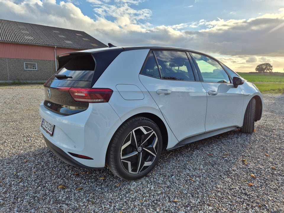 VW ID.3 77 Pro S Tour 5d