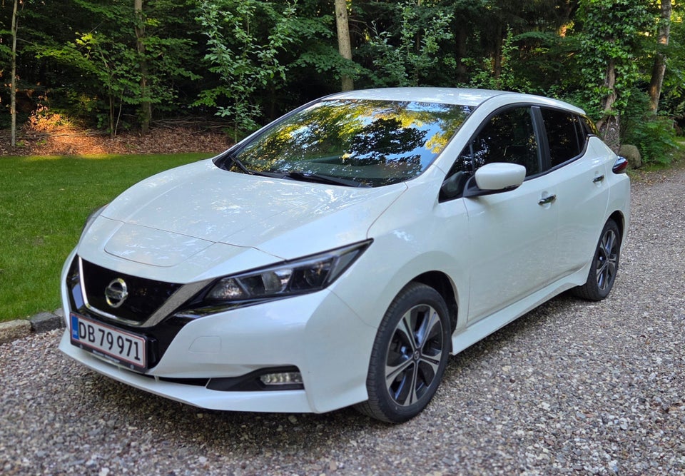 Nissan Leaf 62 e+ Acenta 5d
