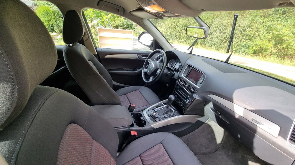 Audi Q5 3,2 FSi quattro S-tr. 5d