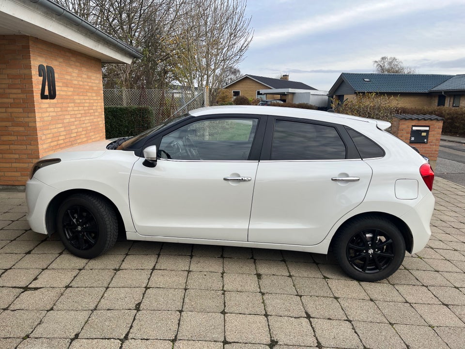 Suzuki Baleno 1,0 Boosterjet Exclusive 5d