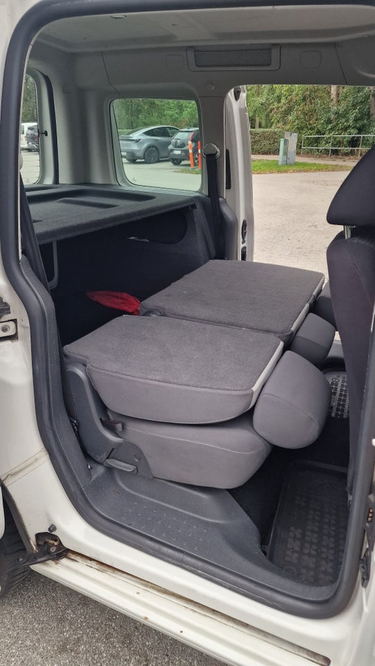 VW Caddy 1,2 TSi 85 Trendline 5d
