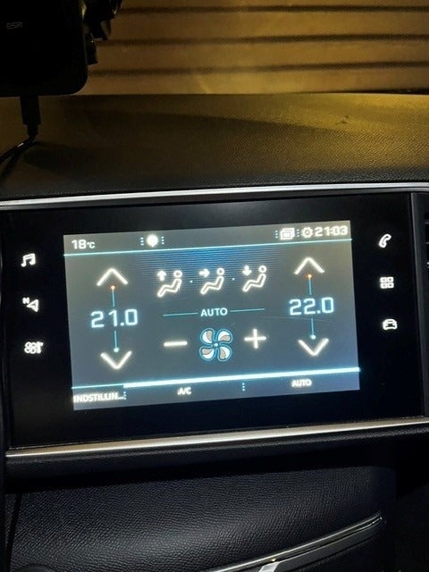 Peugeot 308 1,5 BlueHDi 130 Infinity 5d