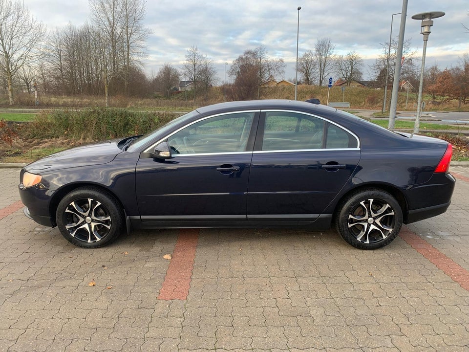 Volvo S80 2,5 T aut. 4d