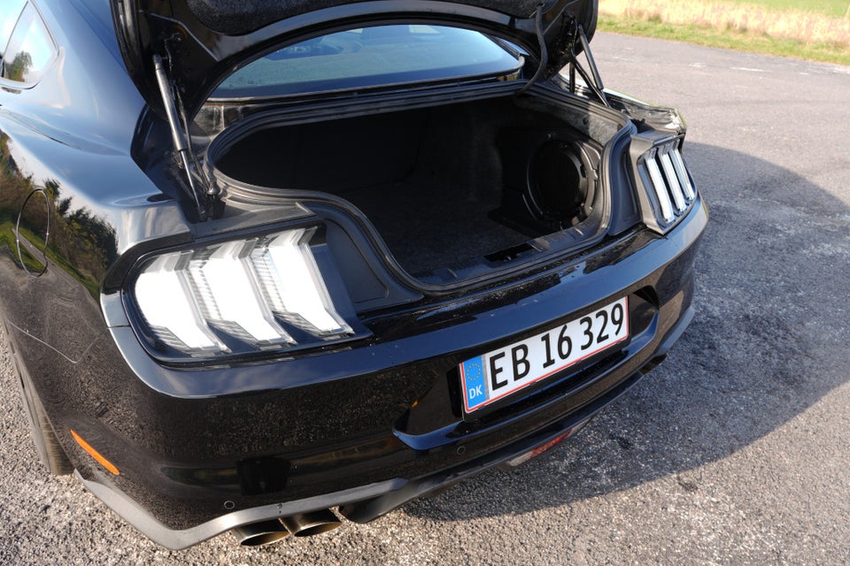 Ford Mustang 5,0 V8 GT Fastback aut. 2d