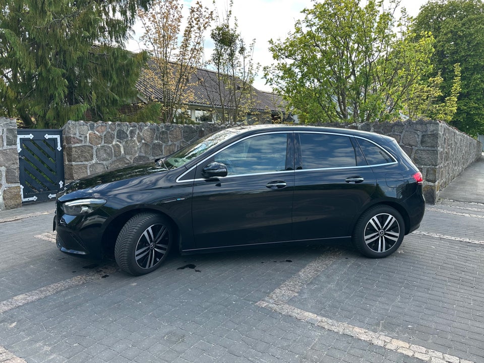 Mercedes B250 e 1,3 Progressive aut. 5d
