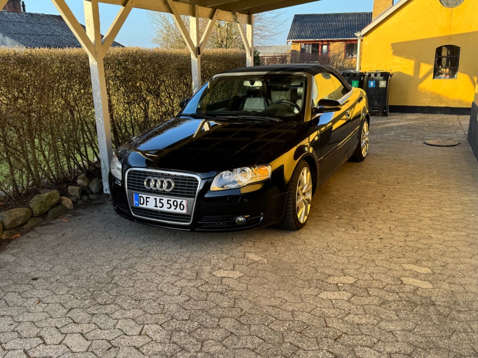 Audi A4 1,8 T 163 Cabriolet Multitr. 2d