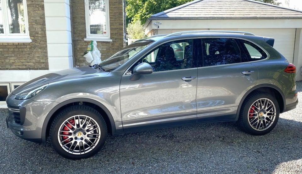 Porsche Cayenne Turbo 4,8 Tiptr. 5d
