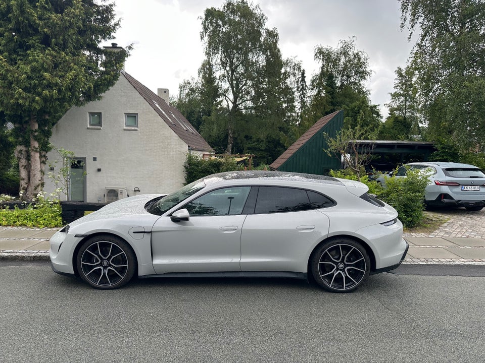 Porsche Taycan Performance+ 75 Years Sport Turismo 5d